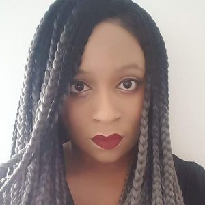 Meet your Posher, Alana